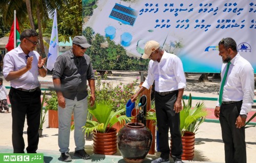 Kinolhahugai gaaimu kuri fenaai narudhamaa nizaamu Raees ifthithaahu kohdhevvaifi