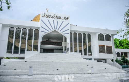 Maadhamaa akee roadha mahuge furathama dhuvas, Ramalaan mubaarak
