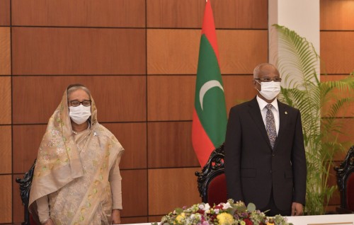 Dhivehin aai Bangladesh ge rayyithunnaa dhemedhu onnanee varugadha gulhumeh: Raees