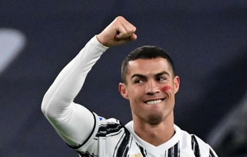 Pirlo ge thaureefu Ronaldo ah: ''Eii ehen kulhuntherinnah huri misaaleh''
