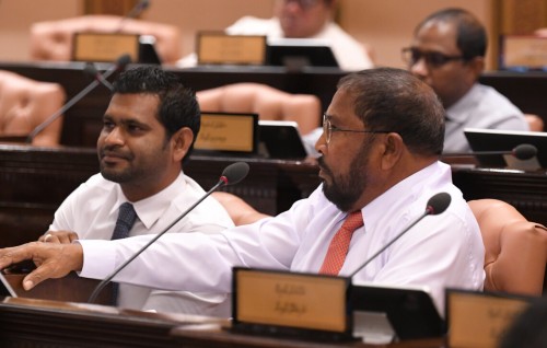 Mi sarukaaruuge vaudhuthakuge 99 percent vanee nimmaifai: Qasim