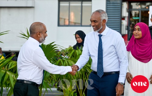 Majlis inthihaabaa gulhigen avaskuri school imthihaanu thah anekkaaves fasskuranee