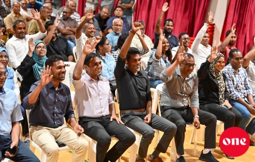 Islaahu thakaaeku ACC aai EC ge musthagillu kamah lolhun araane kamah bune Democrats ge kanboduvun