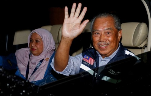 Ehvves bayakah aghulabiyyathu nuhoadhunu inthikhaabahffahu Malaysia ge boduvazeerukamah vadaigannavaanee kon beyfulheh?