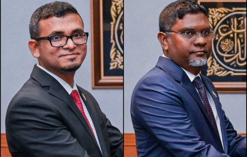 Kureege Governor Naseer aai kureege Minister Munawar ah advisor kan