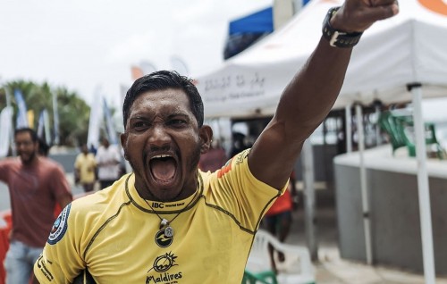 Visit Maldives Pro: Dhuniyeyge 2 vana balikoh, Kuda Ayya thafaathu dhakkaifi!