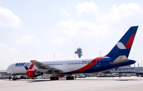 Russia ge azur air ge dhathuru thah Raajje ah alun fashaifi