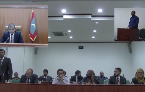 Aarashu massala: Ziyathu ge laptop thahuleelu kuri office ge hekibas nagaifi