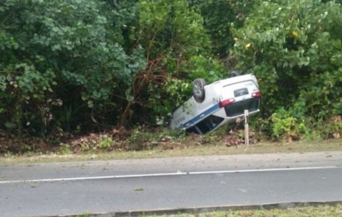 Police vehicle rollover on L. Gan Highway