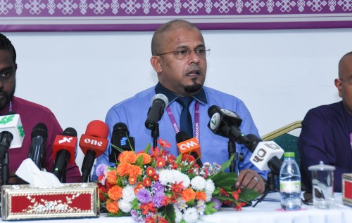 Siyaasee party thakuge gaanoonah genna islaahun olhuvaalaigen meehun party eh vedhun huttuveyne: Shareef
