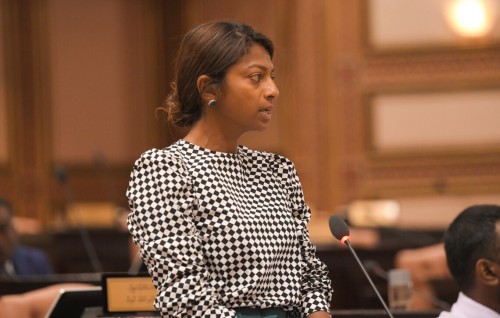 AG aai Home Minister ge therein ithurufulhu hedhdhevee konbeyfulheththoa balanjehey, e'ee imthiyaazaabehey massalaeh: Eva
