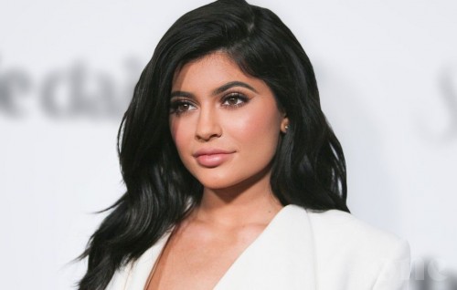 Kylie Jenner sells 'Kylie Cosmetics' for $600 million
