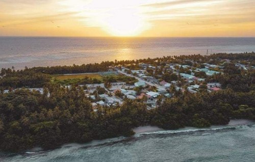 R. Vaadhoo inn dhe mahuge thuhthu kuhjjaku himeney gothah eh aailaaehge hatharu meehaku Covid ah positive vejje