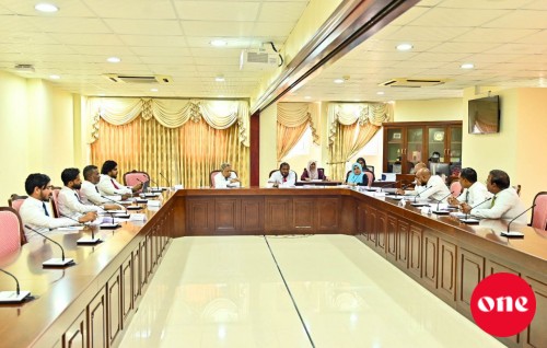 Governor vaki kurumuge kurin, Finance Minister ah ehbaarulun  dhevvithoa balanee