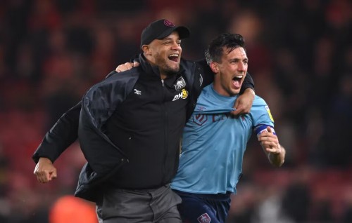 Kompany ge coach kamugai Burnely Premier league ah