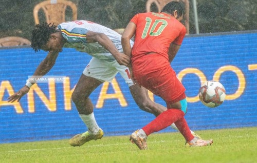 Adey ah ''hadi'' raiyy card eh, Seychelles athun molhu nuvevi Raajje kataifi