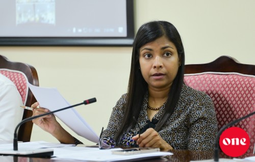 Kulli nurakkaa iulaan kuran jehey evves sababeh neiy: Rozaina
