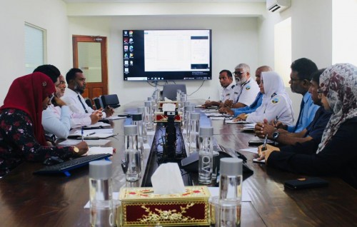 100 flat dheyne kamuge yageenkan sarukaarun dheefi: Customs