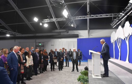 Dhivehin ''climate refugee inn'' ah vumuge biru eba oiyy: Raees