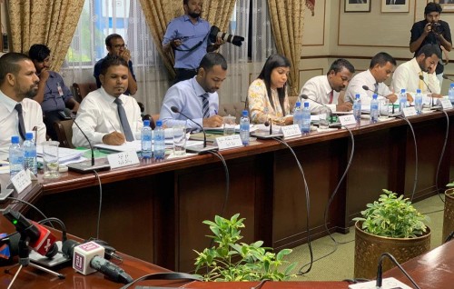 Olhuvaalaigen party thakah meehun vahdhaa massala committee ah