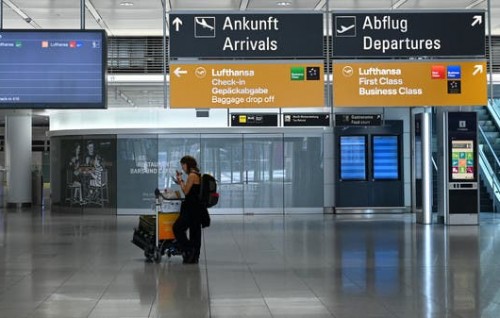 Dhuniyeyge bodethi gaumuthakah UK inn flight aun manaakohffi