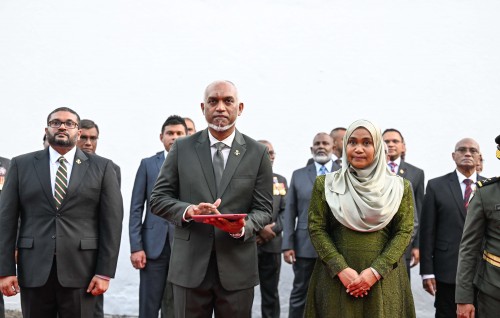 Photo: Nasruge dhuvahuge sifainge maurazu Raees hulhuvvaidhevvun