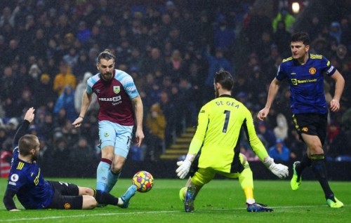 Fulugai oiyy Burnley athun United ah point eh