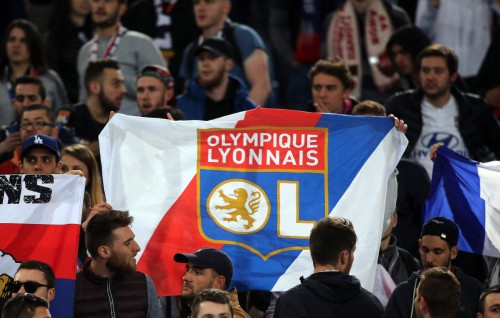 Dharaneege massala hallu nukohfinama, Lyon relegate kollanee