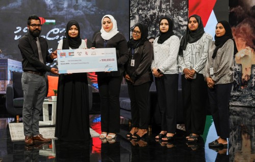 STELCO donates MVR 500,000 to Palestine fund