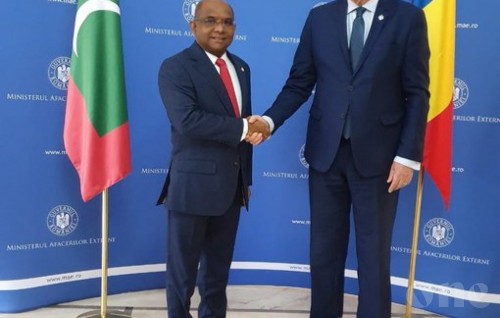 Foreign Minister Shahid meets with the Foreign Minister of Romania
