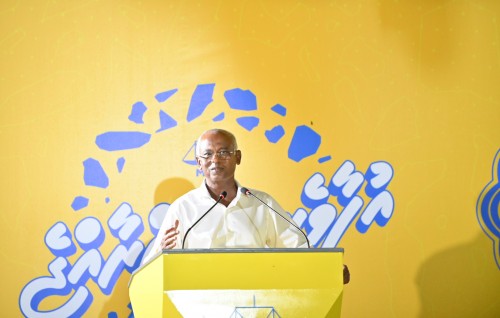 2 vana buruge unmeedhu nei candidates ah MDP aa gulhumuge furusathu eba oiy: Raees