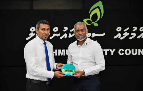 Fuvahmulaku kaireegai falhurasheh nethumun, rasheh hoadhaidhinumah sarukaarun haassa eheetherikameh dhenee