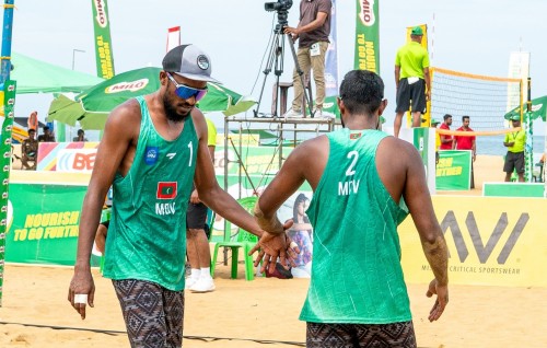CAVA beachvolley mubaaraaiy: Raajjeyge pair thah ninmaalee medal akaa hama ah nudhevi