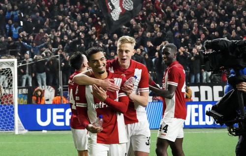 Antwerp in Barca kairin thaareehee furathama molheh hoadhaifi
