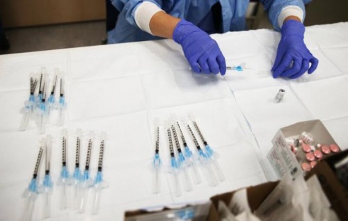 Covid Vaccine foarukoh dhinumuge ehvvess plan eh Trump ge sarukaarugai nei: White House