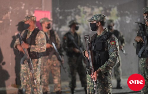 Gina adhadhehge sifain hathiyaaraa eku Male' thereygai harakaaiytheri vanee