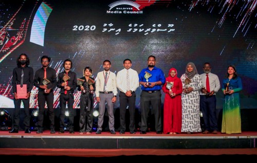 Noosveringe award haflaa anna mahu 12 gai