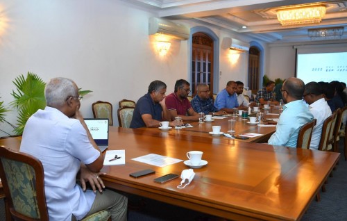 Anna aharuge budget aa beheygothun Raees MDP Memberunnaa mashvaraa kuravvaifi