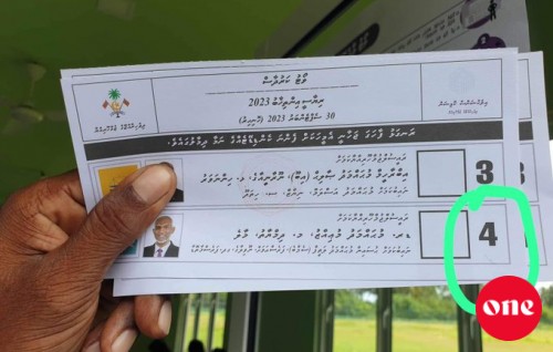 Vote karudhaahugai kurehi massala ehgai Fonadhoo gai votelun huttuvaifi