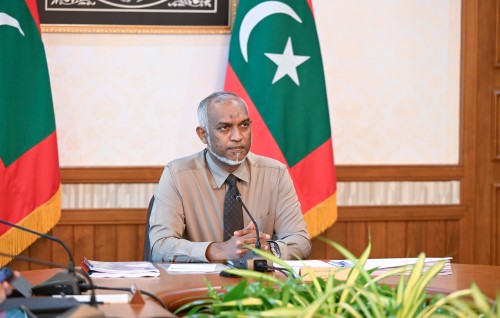 Baeh vazeerun vaki kuree faruvaa kuda vegeneh noon: Raees