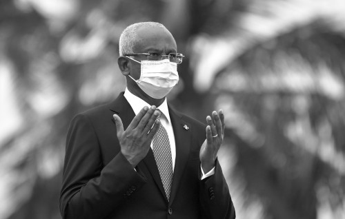Raees Solih adhi aailaage baeh beyfulhun Dubai ah vadaigennevee kohkoafulhuge faathihaa ah
