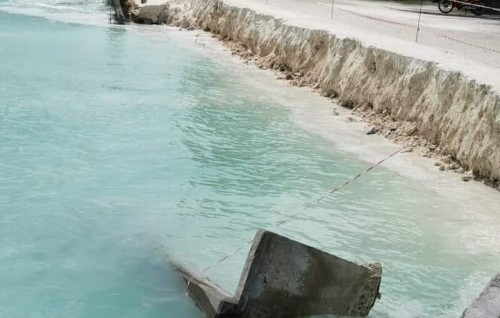 Kaadedhdhoo jetty ge bodu baeh vetijje, avas halleh hoadhumah masahkaiy kuranee