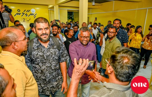 One Photo: Inthihaabugai Libunu Bodu Kaamiyaabi Ge Ufaafaalhu Kurun