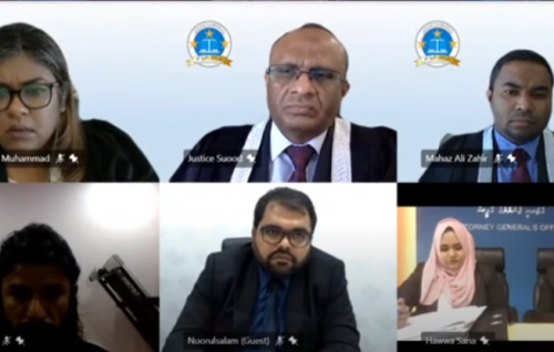Gavaaidhaa hilaafah Jalah thakethi vaddhan eheetherivikamah bune vakikuri Police meehaahe massala Supreme Court ah