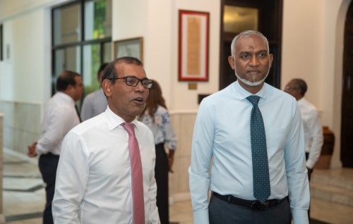 Riyaasee inthihaabaai Majilis inthihaabu ekeegai beyvun rangalhu