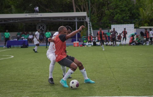 Tekkers resort cup: R. atoll ge mubaaraiyy honihiru dhuvahu fashanee