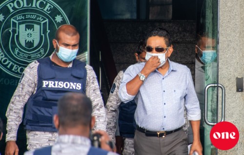 Yameen ge account ah jamaa vefaivaa 1 Million Dollar akee dhaulthah liben jehey faisaa kamaa medhu suvaalu ufedhey