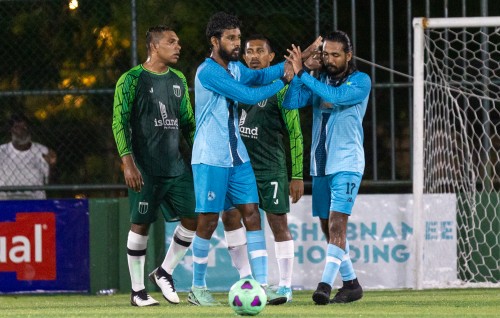Foemathi quarter ah, Amigos aai Afeyn evvaru