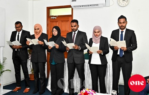 One Photo: Fan'diyaarun ayyankurumuge rasmiyyaathu