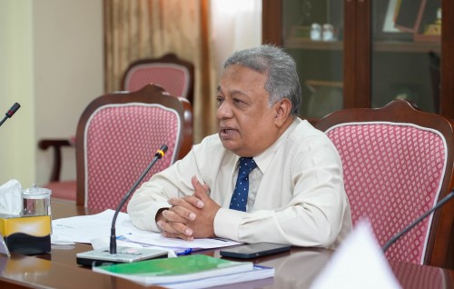 Kushuge vettaa behey mauloomaathu dhinumah beyvvi 241 committee ge bahdhaluvun sirru